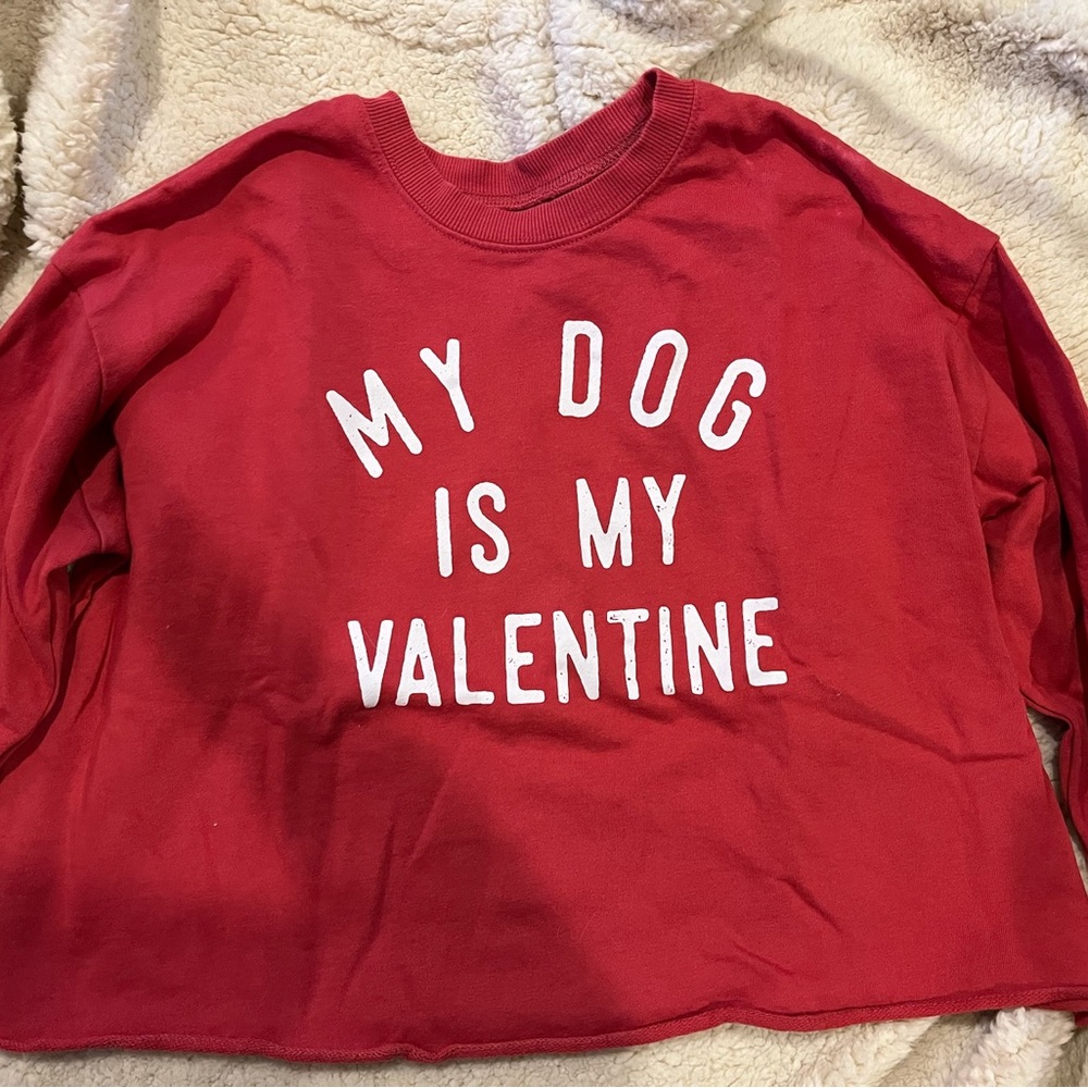 Dog valentine crewneck!